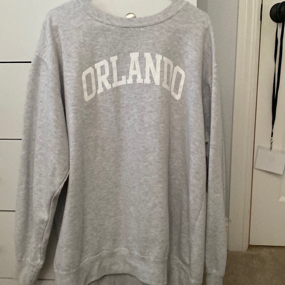 Orlando crewneck